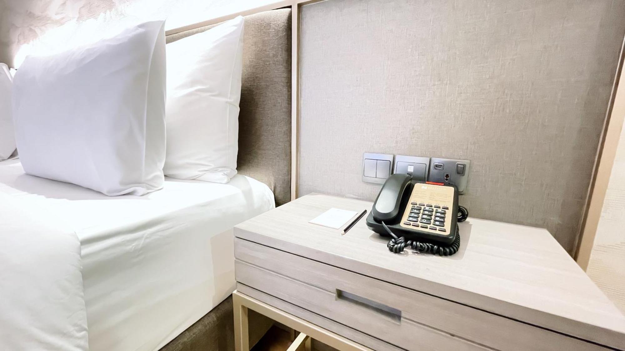 Platinum Hotel Tunjungan סוראבאיה מראה חיצוני תמונה